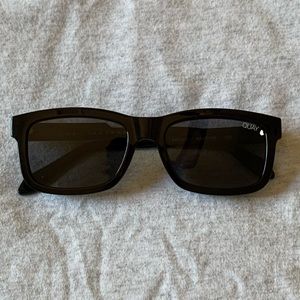 Quay Simple Sunnies